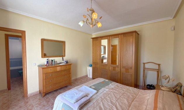 Resale - Villa -
Cabo Roig - Cabo Roig>La Regia