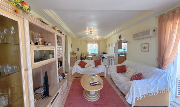 Resale - Villa -
Cabo Roig - Cabo Roig>La Regia