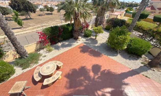 Resale - Villa -
Cabo Roig - Cabo Roig>La Regia