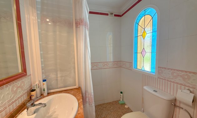 Resale - Villa -
Cabo Roig - Cabo Roig>La Regia