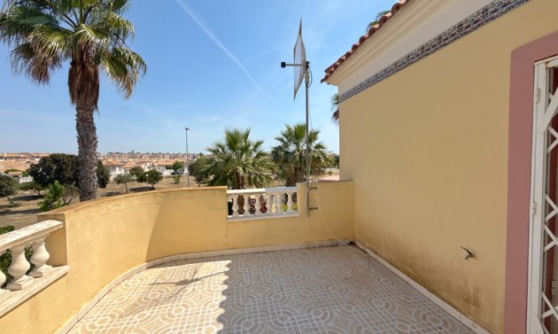 Resale - Villa -
Cabo Roig - Cabo Roig>La Regia