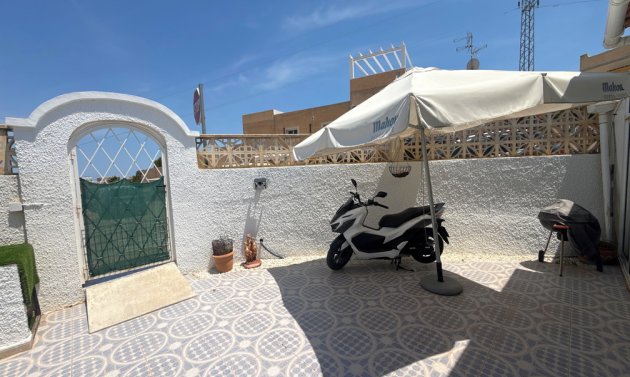 Resale - Bungalow -
Villamartín - Blue Lagoon