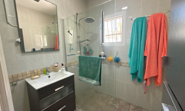 Resale - Bungalow -
Villamartín - Blue Lagoon