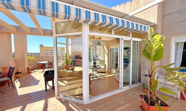 Resale - Duplex -
Orihuela Costa - Playa Flamenca