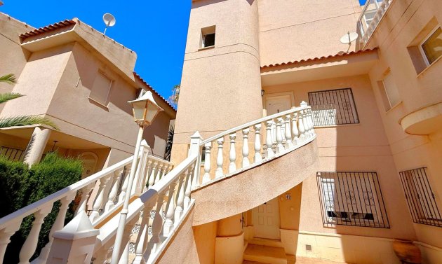 Resale - Duplex -
Orihuela Costa - Playa Flamenca