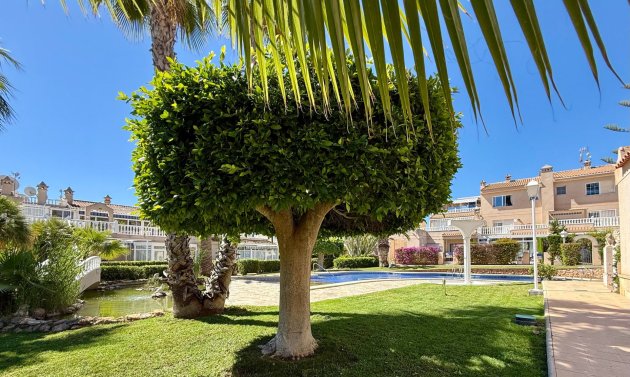 Resale - Duplex -
Orihuela Costa - Playa Flamenca