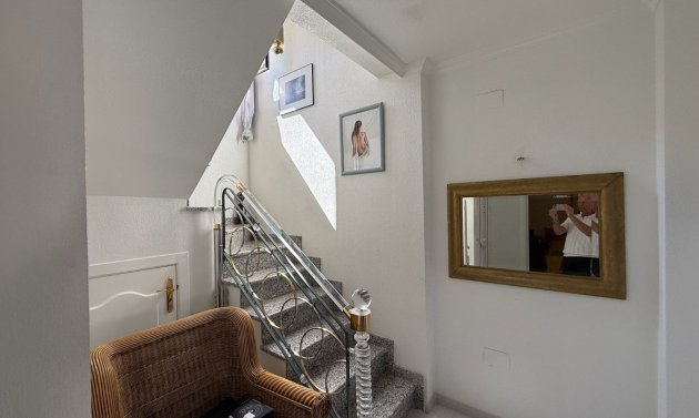 Resale - Duplex -
Orihuela Costa - Playa Flamenca