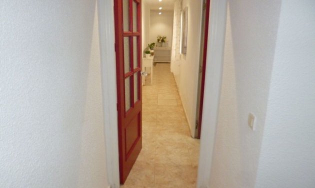 Resale - Apartment -
Villamartín - Villamartin