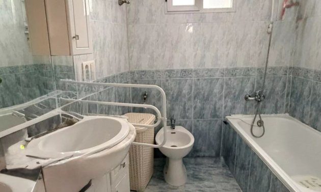 Resale - Apartment -
Villamartín - Villamartin