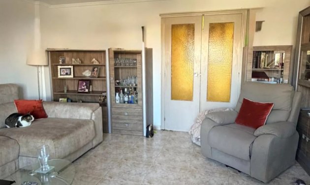 Resale - Apartment -
Villamartín - Villamartin