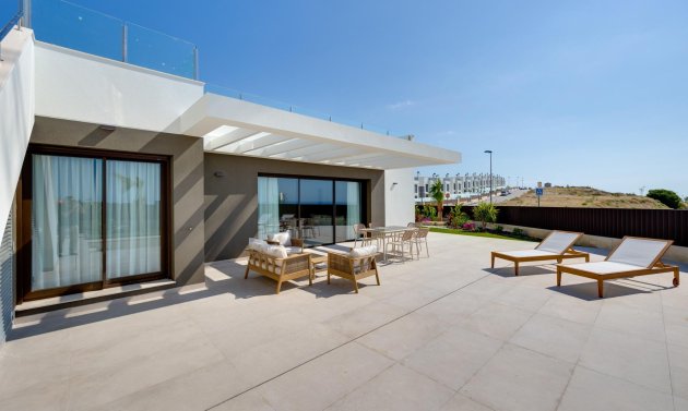 Obra nueva - Villa -
Mutxamel - Cotoveta