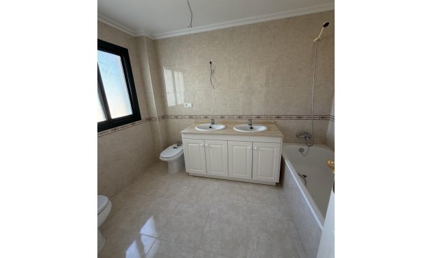 Obra nueva - Apartamento -
Orihuela Costa - Lomas de Campoamor