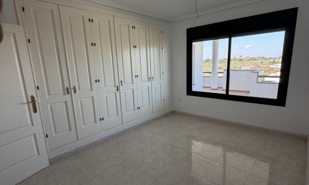 Obra nueva - Apartamento -
Orihuela Costa - Lomas de Campoamor