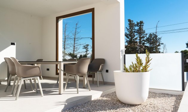 Obra nueva - Villa -
Benejúzar - alta