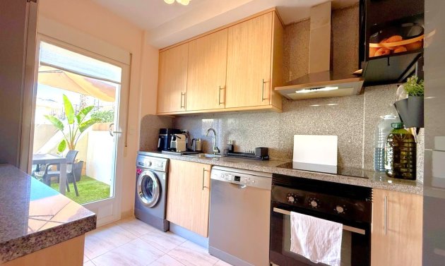 Resale - Townhouse -
Orihuela Costa - Lomas de Cabo Roig