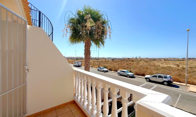 Resale - Townhouse -
Orihuela Costa - Lomas de Cabo Roig