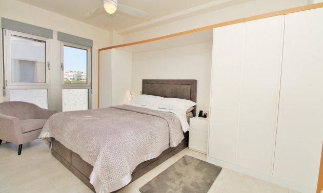 Reventa - Apartamento -
Villamartín - Los Dolses