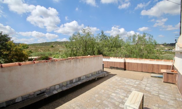 Resale - Villa -
Fortuna