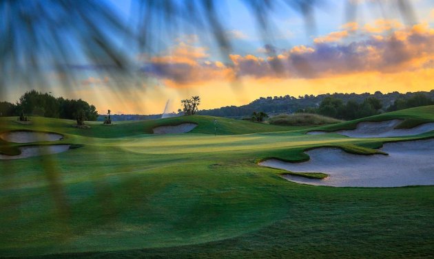 Obra nueva - Villa -
Orihuela Costa - Las Colinas Golf