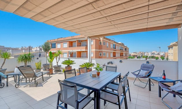 Wiederverkauf - Stadthaus -
Formentera del Segura