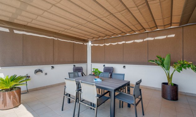 Wiederverkauf - Stadthaus -
Formentera del Segura