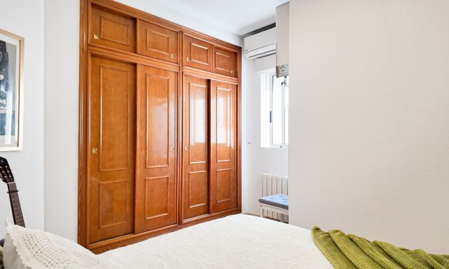Resale - Apartment -
Torrevieja - Parque las naciones