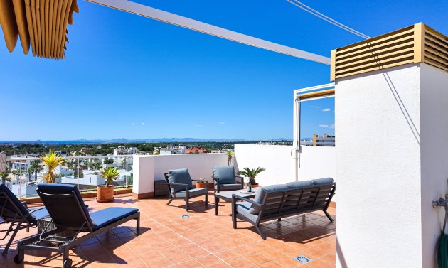 Reventa - Apartamento -
Orihuela Costa - Villamartín