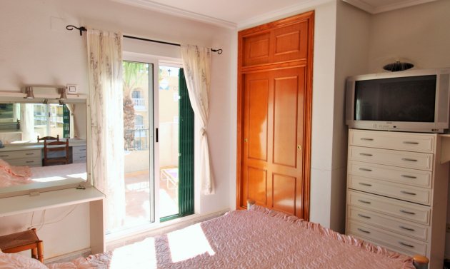 Resale - Townhouse -
Villamartín - Villamartin