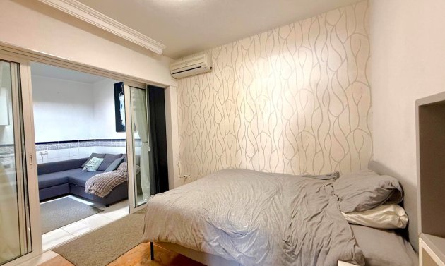 Reventa - Apartamento -
Orihuela Costa - Villamartín