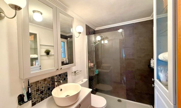 Reventa - Apartamento -
Orihuela Costa - Villamartín