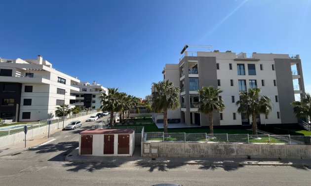 Reventa - Apartamento -
Villamartín - Panorama Golf