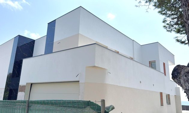 Obra nueva - Villa -
Orihuela Costa - Punta Prima