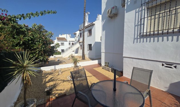 Resale - Apartment -
Villamartín - Verdemar