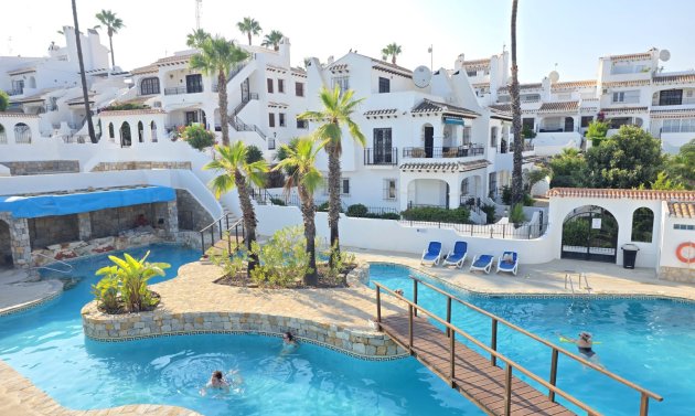 Resale - Apartment -
Villamartín - Verdemar