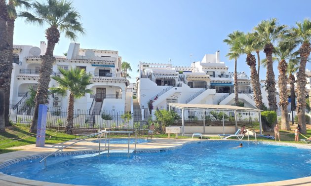 Resale - Apartment -
Villamartín - Verdemar