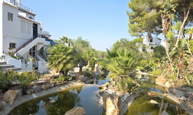Resale - Apartment -
Villamartín - Verdemar