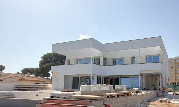 New Build - Villa -
Orihuela Costa - Punta Prima