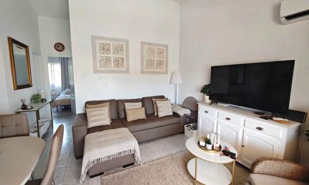 Resale - Apartment -
Villamartín - Lomas Golf