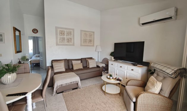 Resale - Apartment -
Villamartín - Lomas Golf