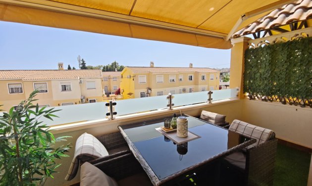Resale - Apartment -
Villamartín - Lomas Golf