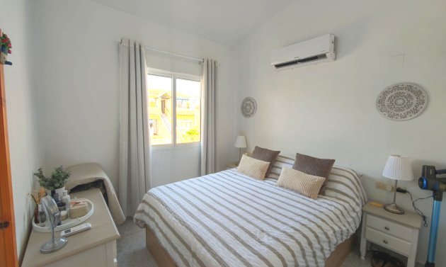 Resale - Apartment -
Villamartín - Lomas Golf