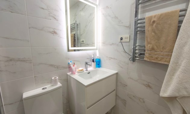 Resale - Apartment -
Villamartín - Lomas Golf