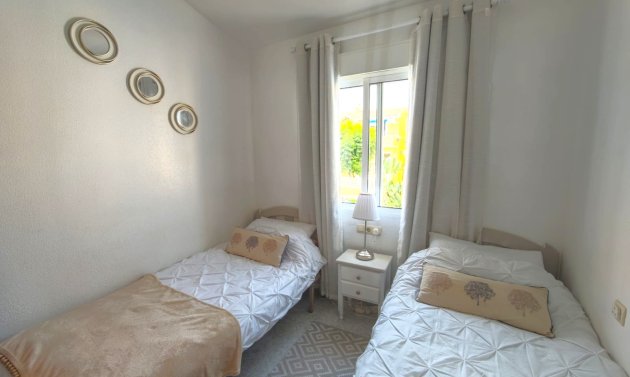 Resale - Apartment -
Villamartín - Lomas Golf