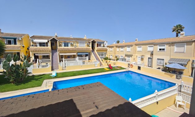 Resale - Apartment -
Villamartín - Lomas Golf