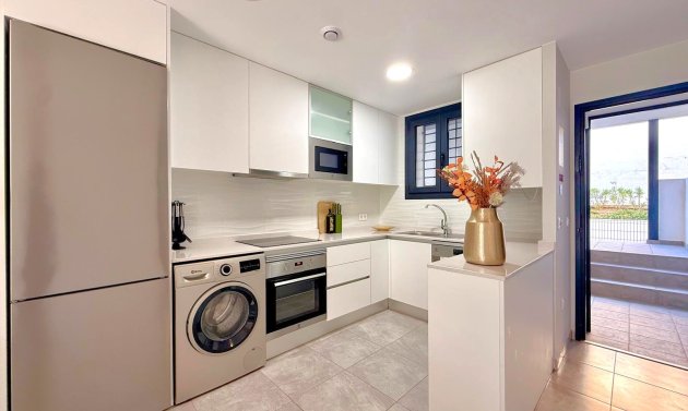 Resale - Apartment -
Orihuela Costa - Villamartín