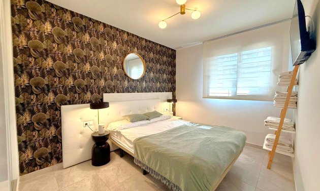 Resale - Apartment -
Orihuela Costa - Villamartín