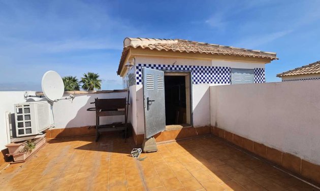 Resale - Apartment -
Los Altos - Dream Hills