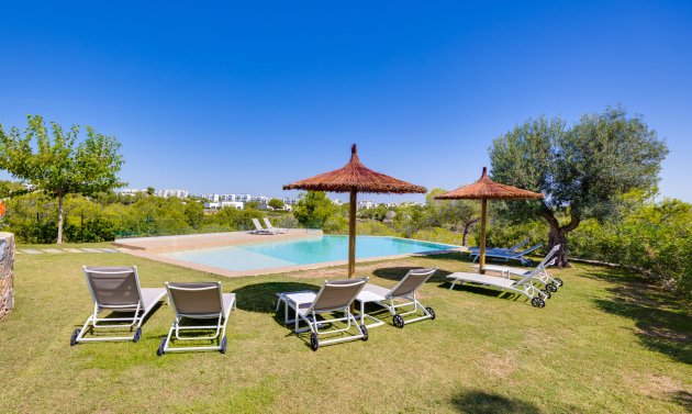 Reventa - Apartamento -
Campoamor - Las Colinas Golf and Country Club