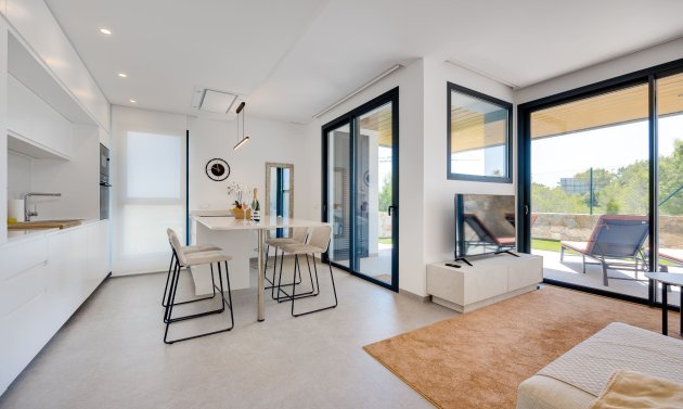 Reventa - Apartamento -
Campoamor - Las Colinas Golf and Country Club