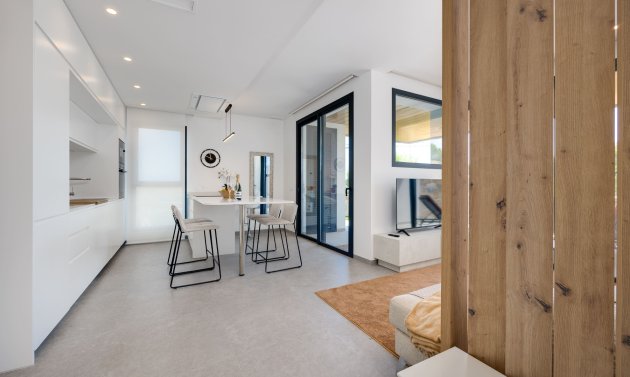 Reventa - Apartamento -
Campoamor - Las Colinas Golf and Country Club